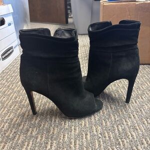 Vince Camuto Elegant Black Ankle Boots